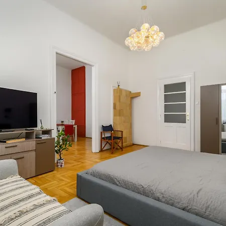 Le Jardin Buda - Near Buda Castle Apartman